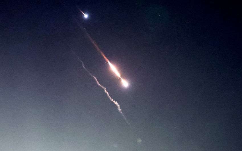 KİV: İranın iki raketi İordaniya və Suriyaya düşüb
