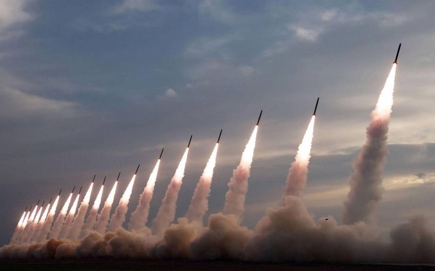 İran İsrailə azı 200 ballistik raket atıb
