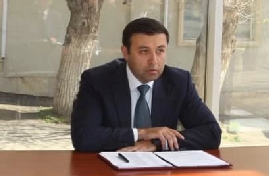 Gədəbəydə icra başçısı Orxan Mürsəlov mülkümü dağıtdırdı-Şikayət-Video