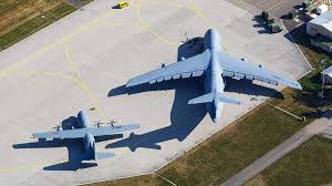 ABŞ Fars körfəzi istiqamətinə iki hərbi nəqliyyat təyyarəsi göndərib