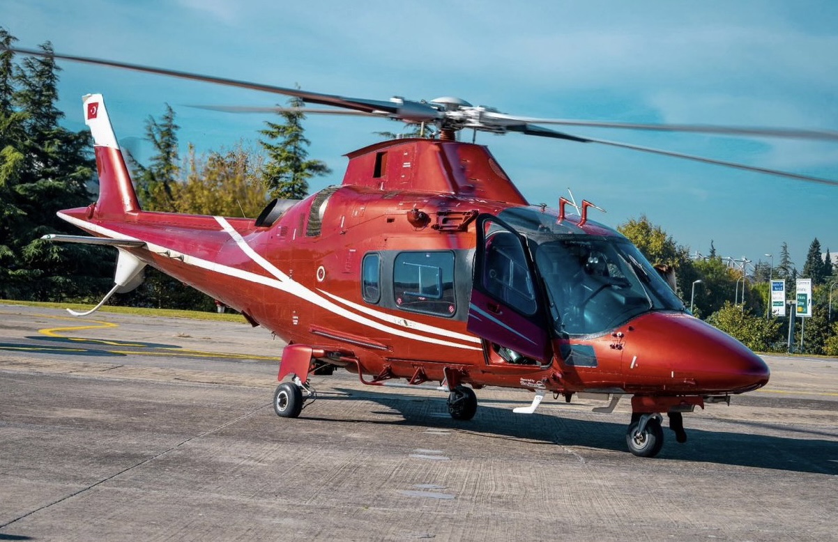 ABŞ-də eniş etməyə çalışan helikopter aşdı - VİDEO