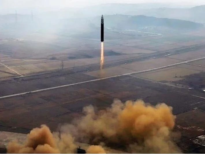 Yaponiya öz sərhədləri daxilində ilk raket sınağını keçirib
