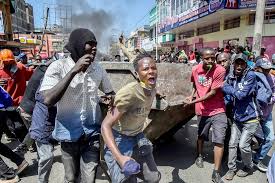 Keniyada etirazlar: 8 nəfər ölüb, 400 nəfər yaralanıb