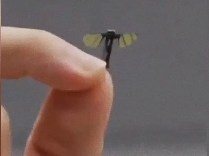 Çin ordusu milçək böyüklükdə pilotsuz təyyarələr istehsal edir