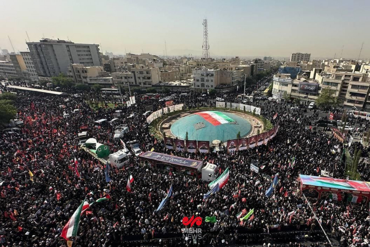 İranda İsrailin aviazərbələri nəticəsində həlak olanlar dəfn edilir