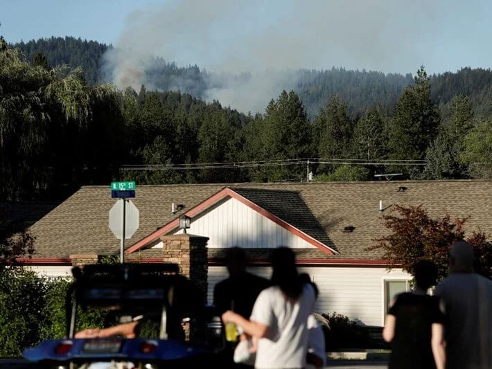Yanğın xəbərinə gedən yanğınsöndürənlərə snayper hücumu: İki ölü 