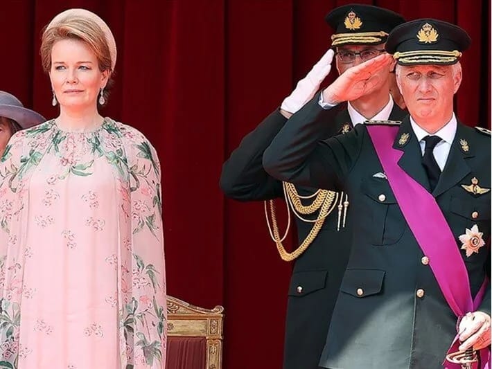 Belçika Kralı qapalı qaldığı Çilidən qayıdır