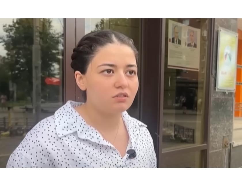 Rusiyada döyülən azərbaycanlı qadın: “Mənə təxribatçı suallar verdilər” - VİDEO