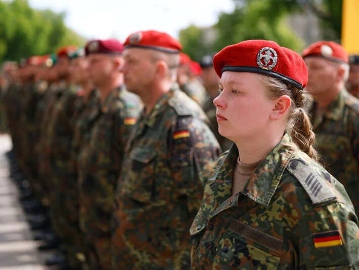 Almaniyanın 6 aylıq könüllü hərbi xidmət planı işəgötürənləri narahat edir