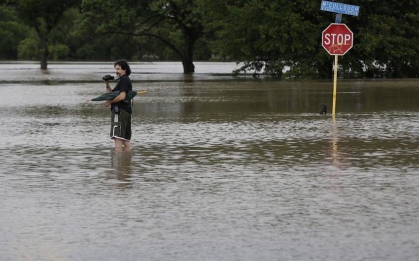 ABŞ-də daşqınlar nəticəsində ölənlərin sayı 24-ə çatıb - YENİLƏNİB