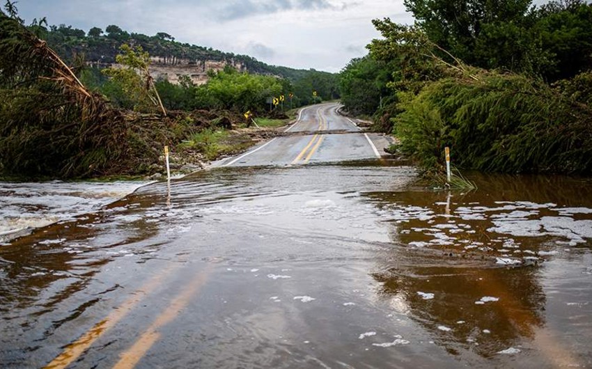 Texasda daşqın nəticəsində ölənlərin sayı 109-a çatıb