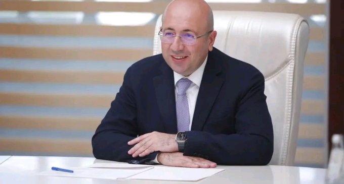 Masazırda sənədsiz evlər satan 