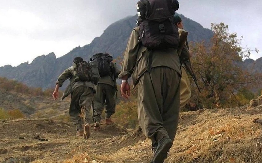 PKK İraqın şimalında silahları təhvil verməyə başlayıb