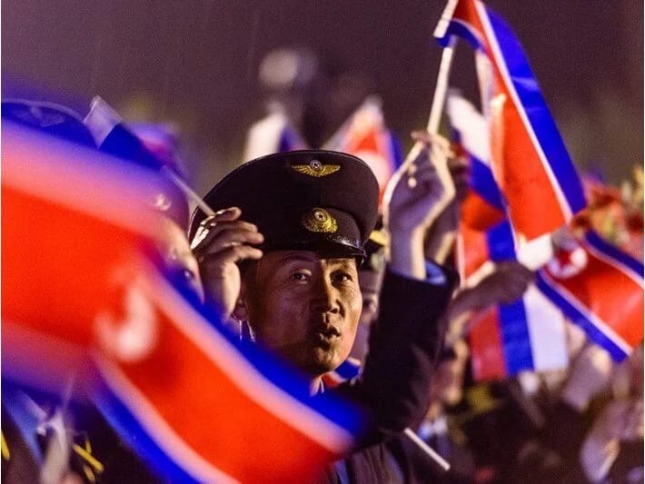 Dostluq möhkəmlənir: Əvvəlcə qoşunların gücləndirilməsi, sonra yüksək səviyyəli səfərlər