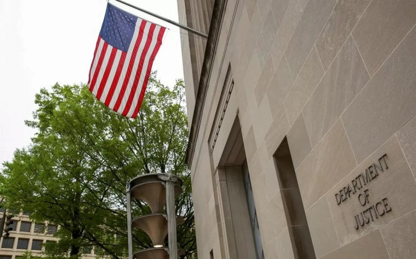 Trampa qarşı istintaqlara cəlb olunan 20 ədliyyə əməkdaşı işdən çıxarılıb