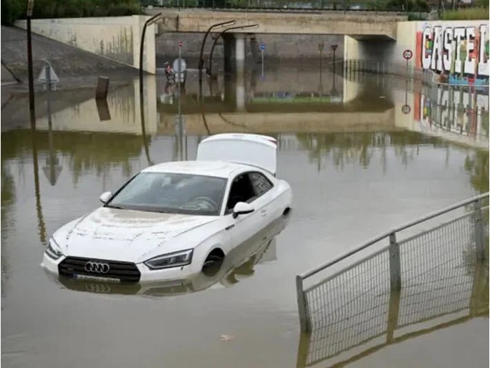 Barselonada daşqınlarda 2 nəfər itkin düşüb