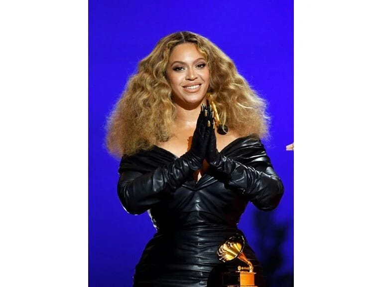 Beyonsun yayımlanmamış mahnıları oğurlanıb