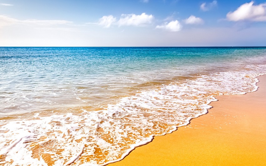 Sabah çimərliklərdə suyun temperaturu 29 dərəcə isti olacaq