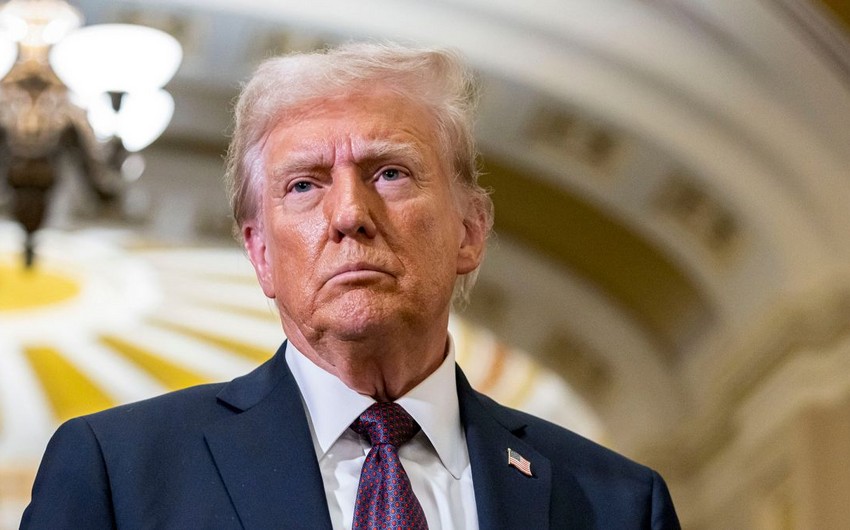 Tramp Pakistana səfər edəcək