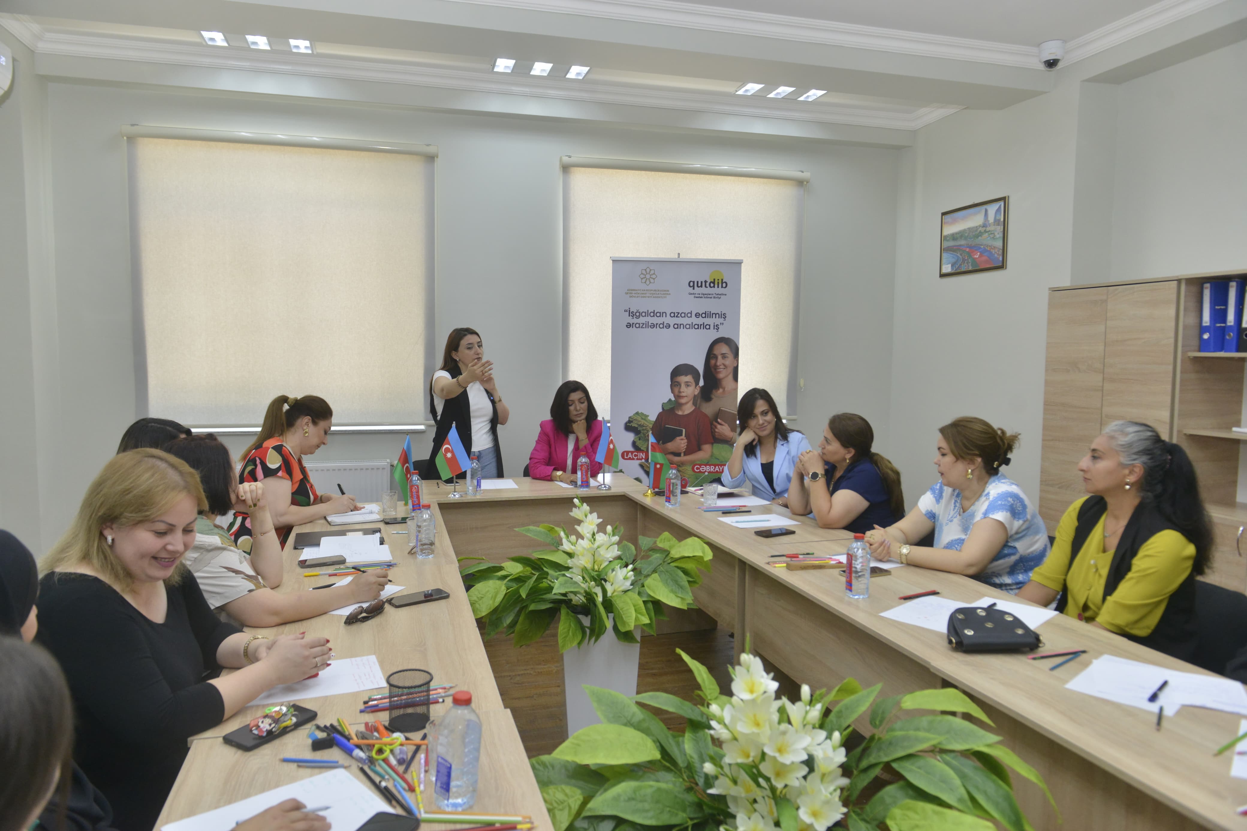 Zəngilanda analar üçün maarifləndirmə və psixoloji dəstək təlimləri keçirildi (FOTO)