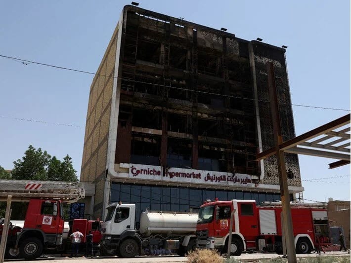 İraqda ticarət mərkəzində yanğın baş verib: Azı 60 nəfər ölüb