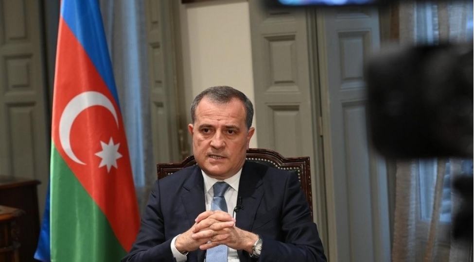 Ceyhun Bayramov Gürcüstana rəsmi səfərə yola düşüb