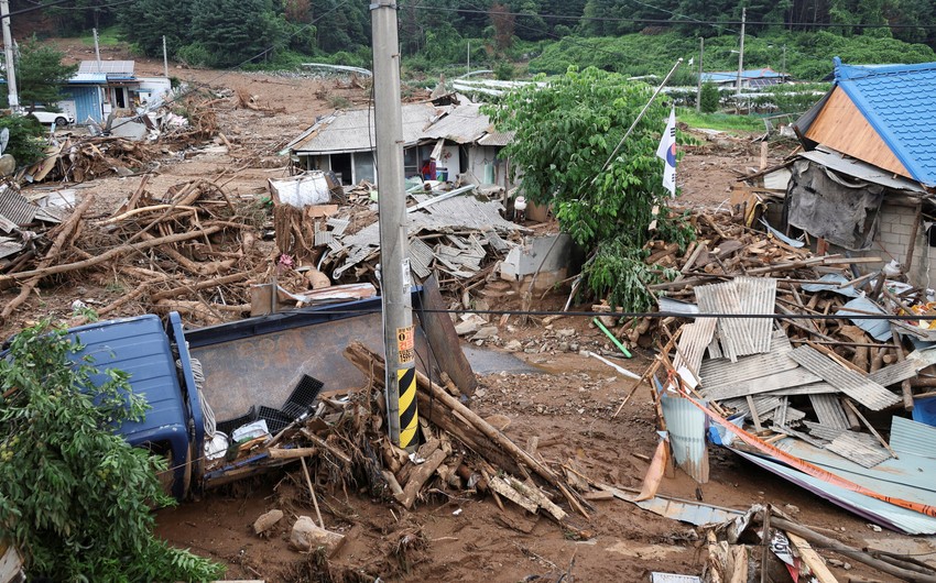 Cənubi Koreyada daşqınlar nəticəsində 23 nəfər həlak olub