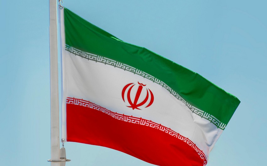 İranda məhkəmə binasına silahlı hücum edilib, ölən və yaralananlar var