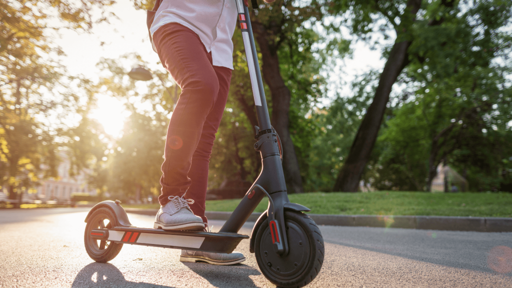 Yol polisi motosiklet, velosiped və skuter sürücülərinə çağırış etdi