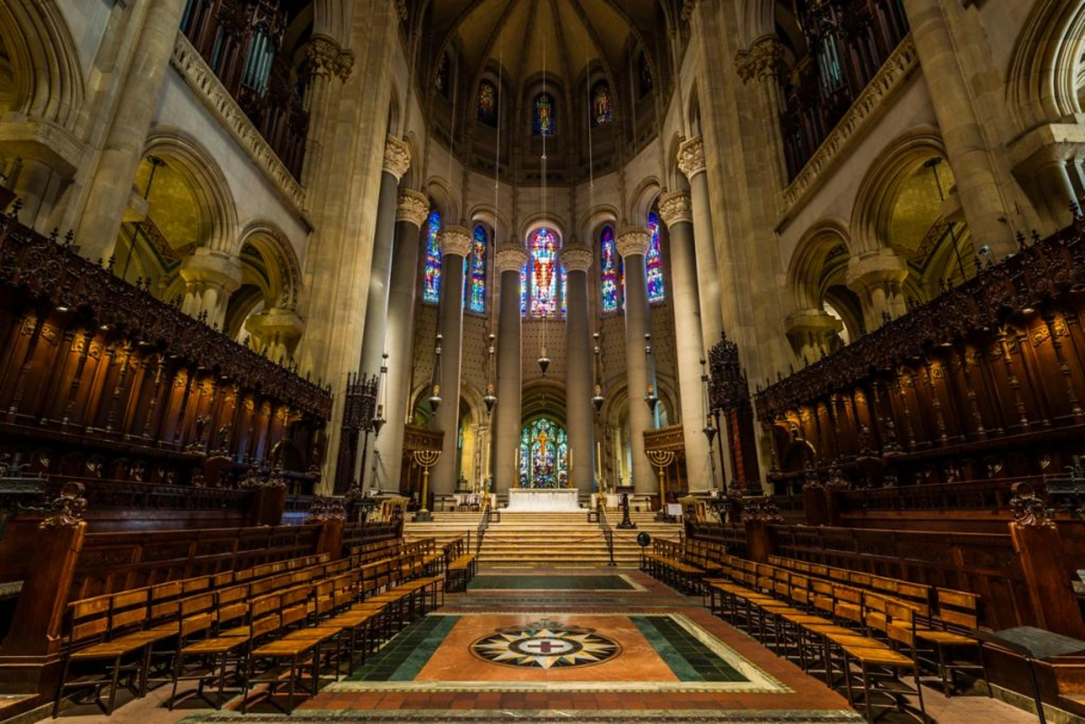 İki keşiş EVLƏNDİ - VİDEO