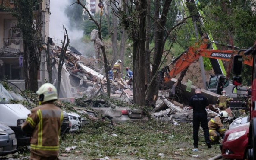 Rusiyanın Kiyevə zərbələri nəticəsində ölənlərin sayı 26-ya çatıb - YENİLƏNİB