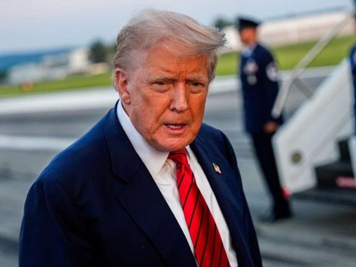 Tramp Hindistana rüsumları artıracaq