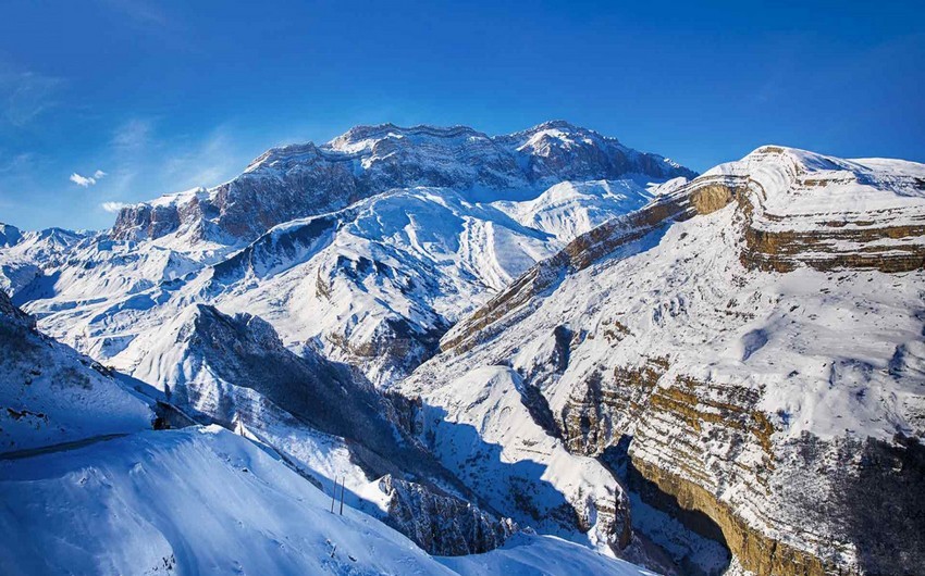 Şahdağa dolu düşüb - FAKTİKİ HAVA