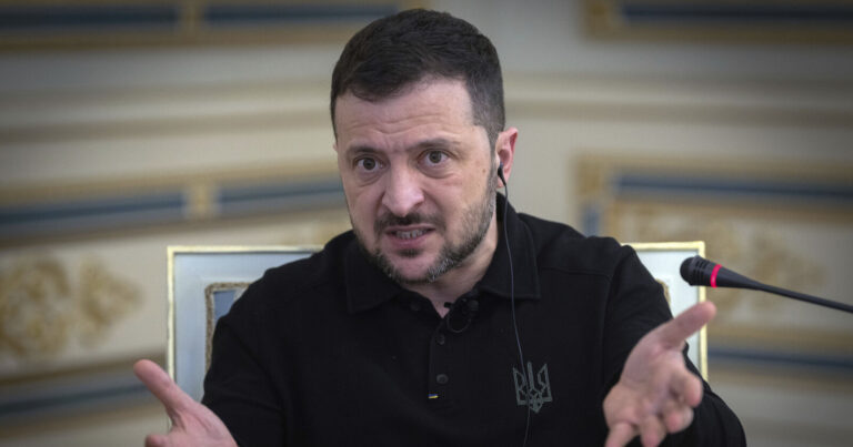 Zelenski etiraf etdi: İtirilmiş ərazilərin qaytarılması artıq mümkün deyil