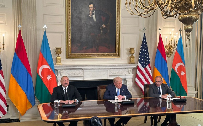 ABŞ, Azərbaycan, Ermənistan liderləri üçtərəfli bəyanatla çıxış edirlər - CANLI