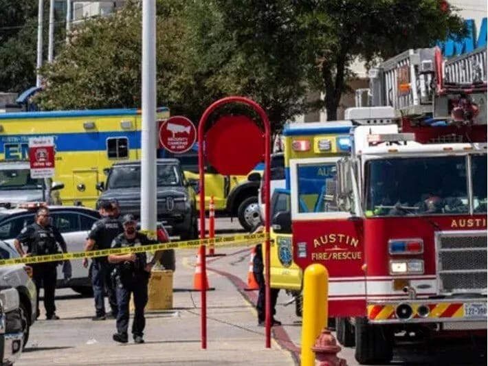 ABŞ-da bir ticarət mərkəzində silahlı hücum: 2 nəfər ölüb