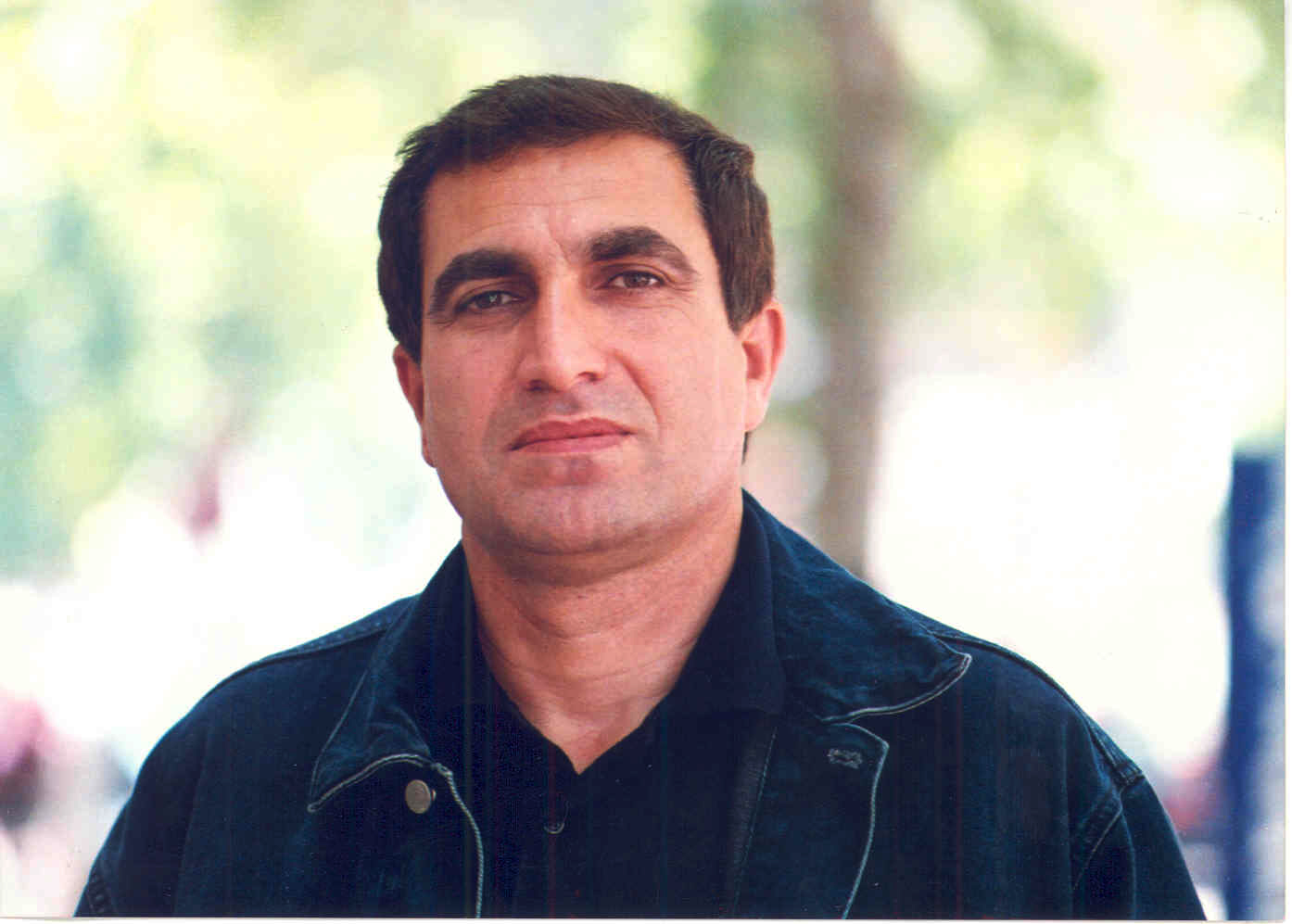 Məndən söz düşəndə söhbət uzanmır