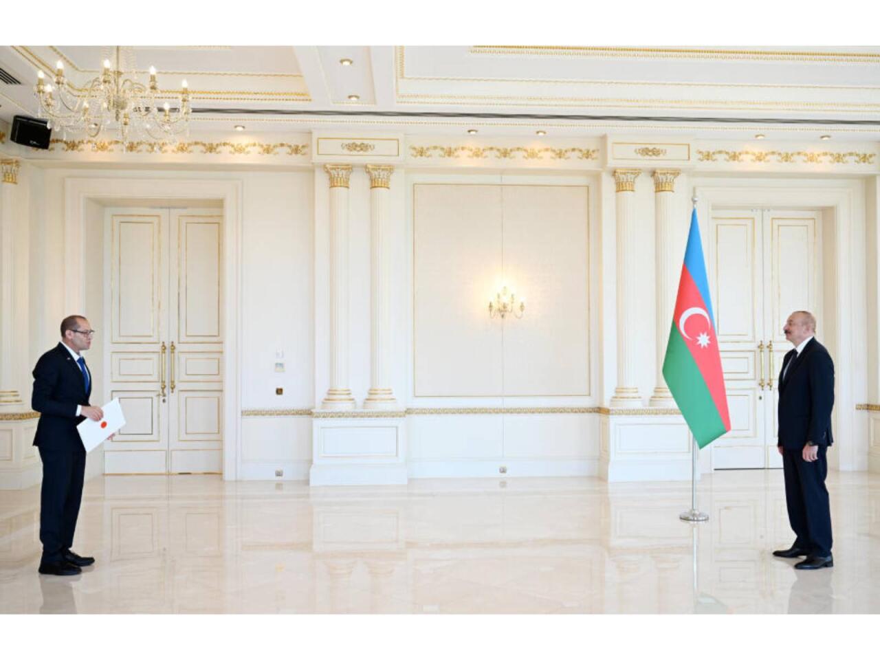 Prezident İsrailin Azərbaycanda yeni təyin olunmuş səfirini qəbul edib - FOTO