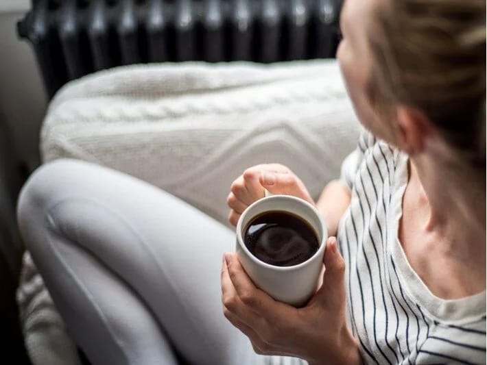 Çox isti çay və qəhvə içmək xərçəng riskini artırır