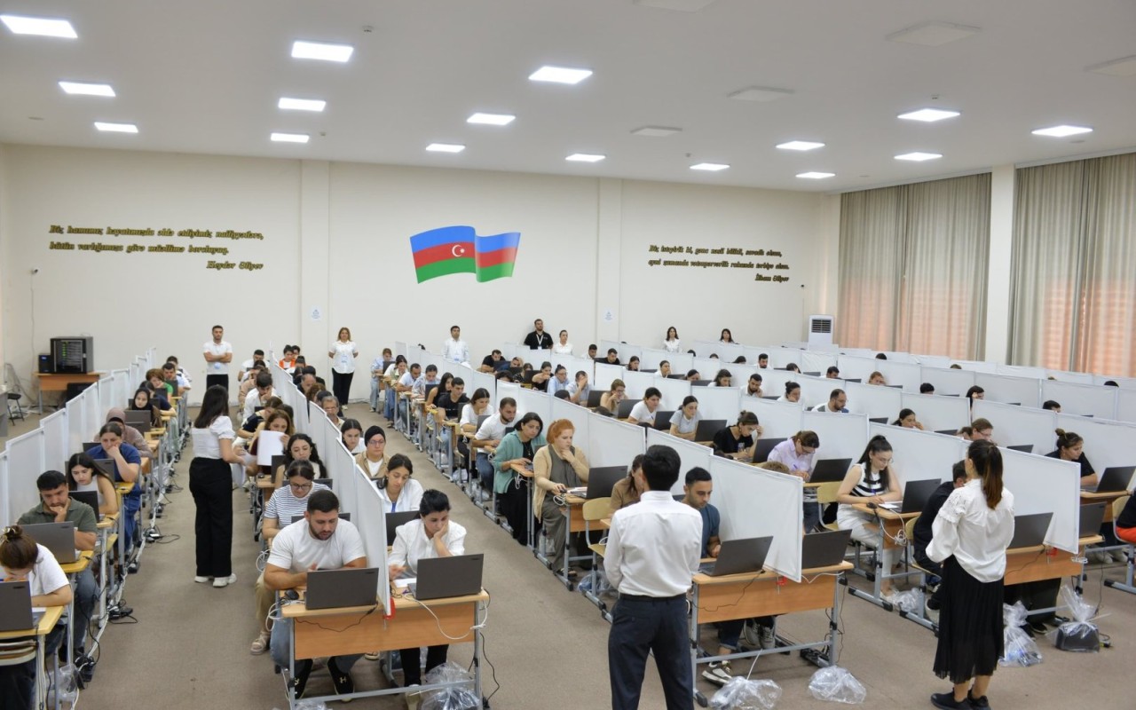 İşə qəbul müsabiqəsinin müsahibə mərhələsi başlayır