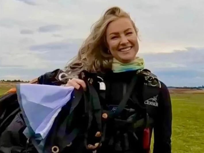 Sevgilisindən ayrıldı və 4600 metr hündürlükdən intihar etdi