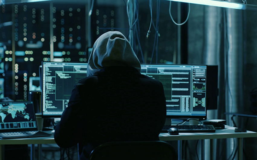 Hakerlər İranın onlarla neft tankerinin sistemlərini sıradan çıxarıb