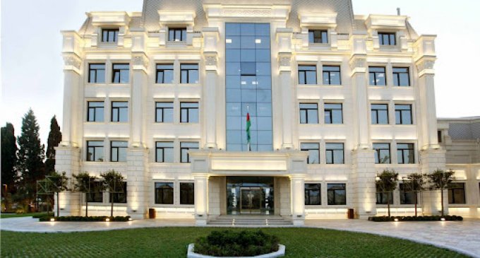 Binəqədi İcra Hakimiyyətinin mühəndisi milyonçu imiş - SƏNƏD