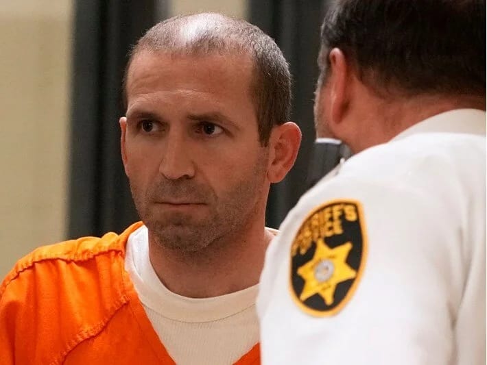 Sığorta pulu üçün öz ölümünü planlaşdırdı, ailəsini tərk etdi və sevgilisi ilə qaçdı