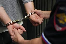 Rusiyada dövlətə xəyanətdə ittiham olunan iki şəxs ömürlük həbs edilə bilər