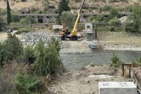 İran Ermənistana körpü bağışladı