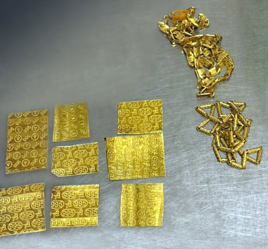 Qızıl-zinət əşyalarının qanunsuz keçirilməsinin qarşısı alınıb -FOTO