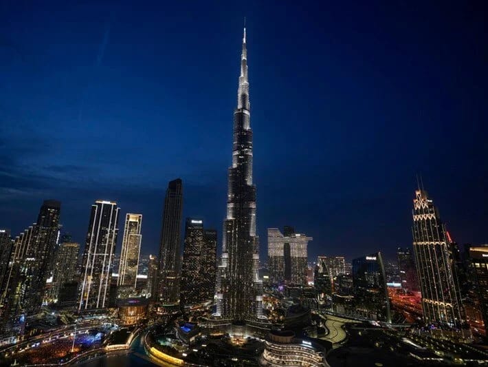 Dünyanın ən hündür binası taxtını itirir