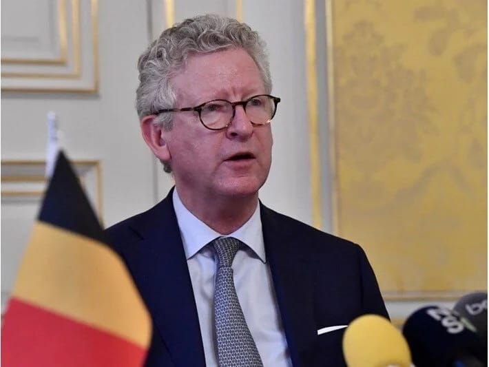 Belçikada bələdiyyə sədri istefa verdi