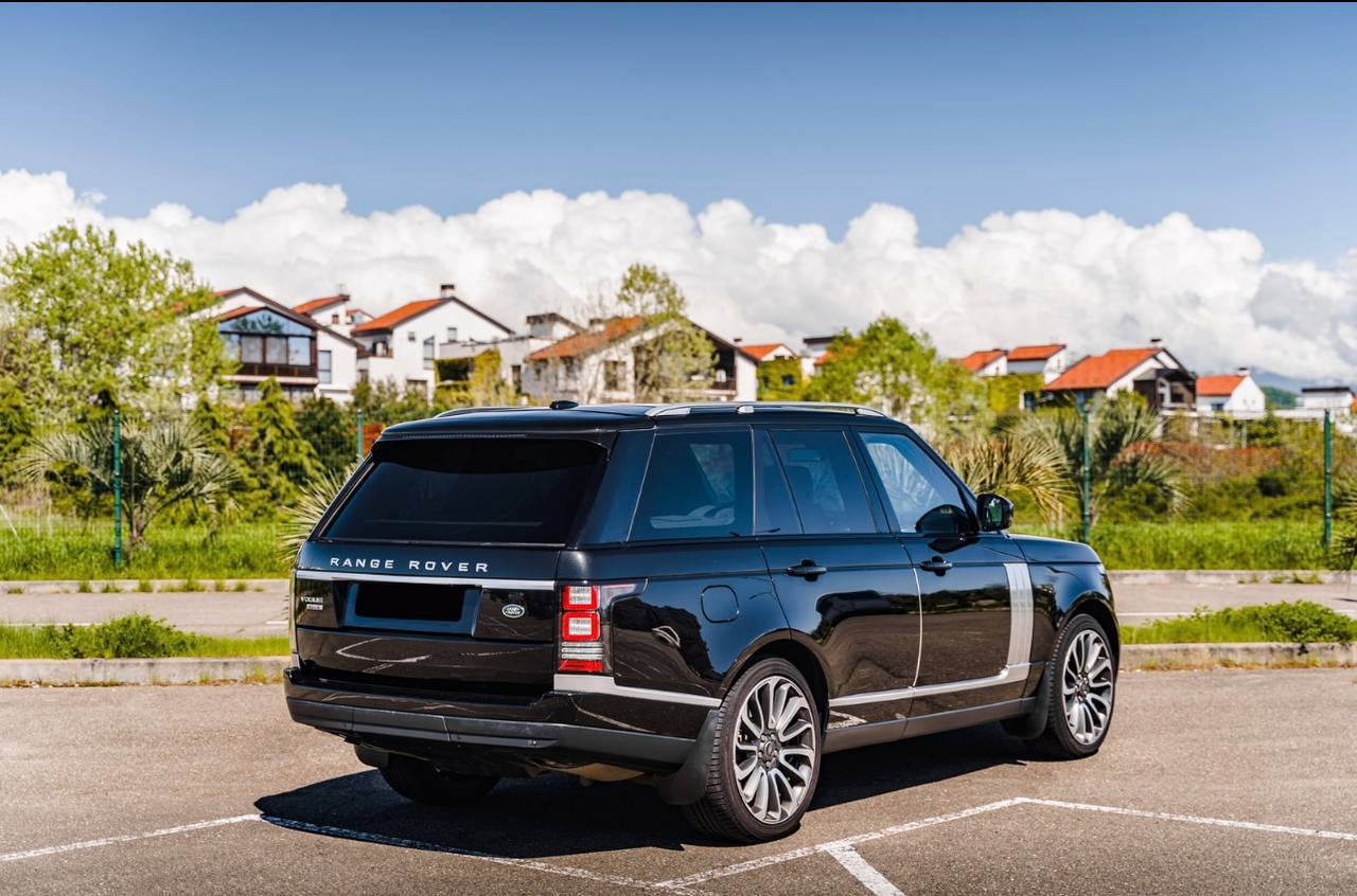 10-OL-016 dövlət nişanlı “Rang Rover”in sahibi Xankəndində olay yaratdı